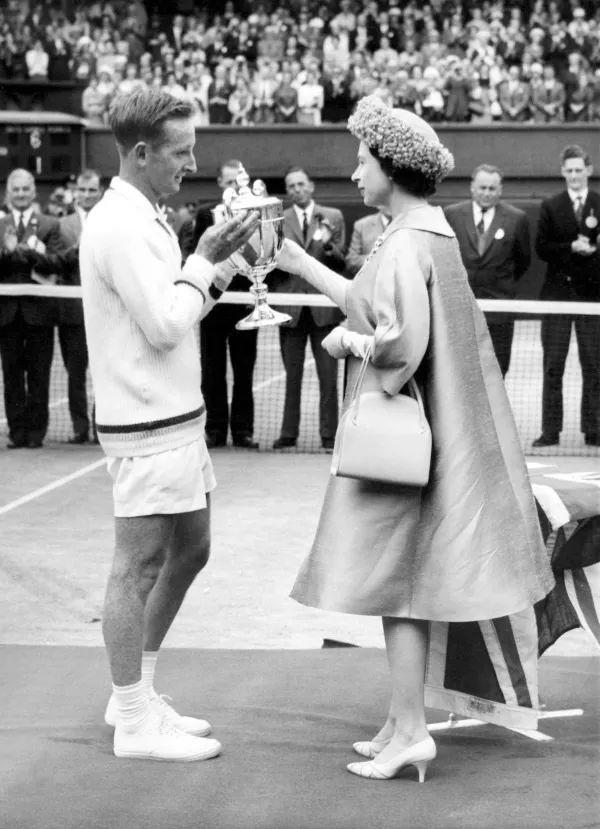 这对前锋的 这对前锋的