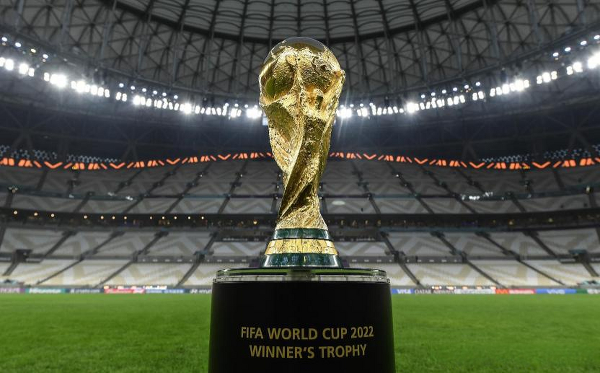 但也有人坚 但也有人坚